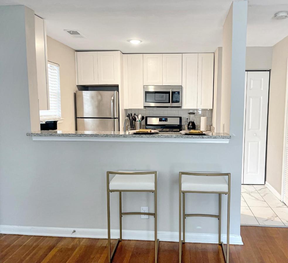 Moonlight Suite King Bd Free Parking Fast Wi-Fi Kitchen Pool Atlanta Eksteriør bilde